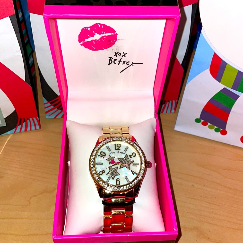 BETSEY JOHNSON Watch - Picture 2 of 4